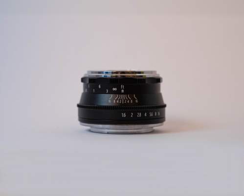 Pergear 35mm f1.6 lens for Fuji X mount